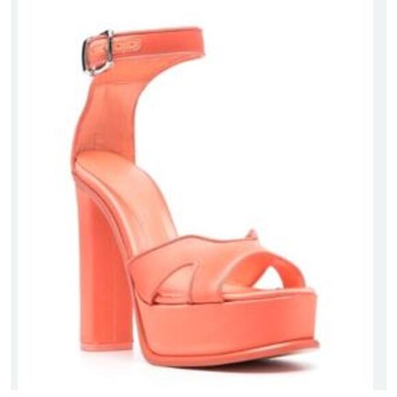 Alexander McQueen Apricot Butterfly Platform  Sandals Pumps 37.5 NWT 1,985 IRRG - Picture 1 of 14